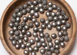 Бусины полированные круглые 6мм 25г (90 штук) 03000/14449 серый глянцевый
